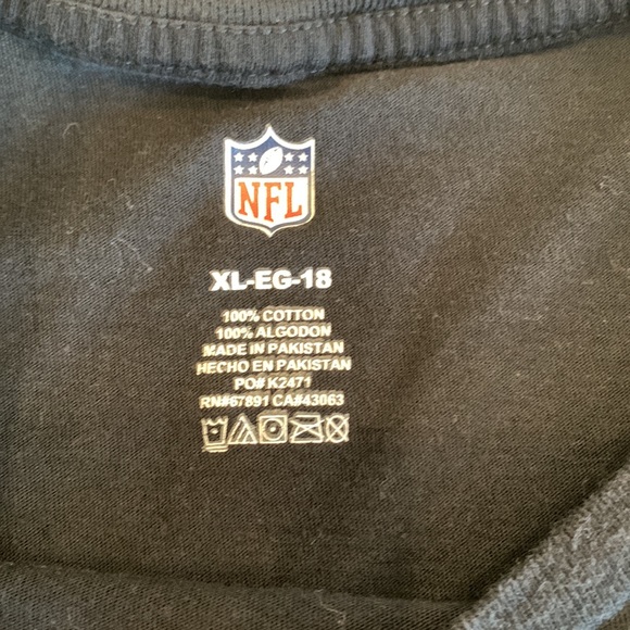 NFL Carolina Panthers Black Tee, XL-EG-18, Women’s Small - Picture 3 of 4